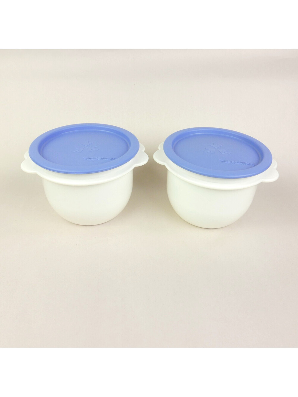 Vintage Tupperware One Touch Bowls 26oz 750ml White Blue Lids 2513A Set of 2